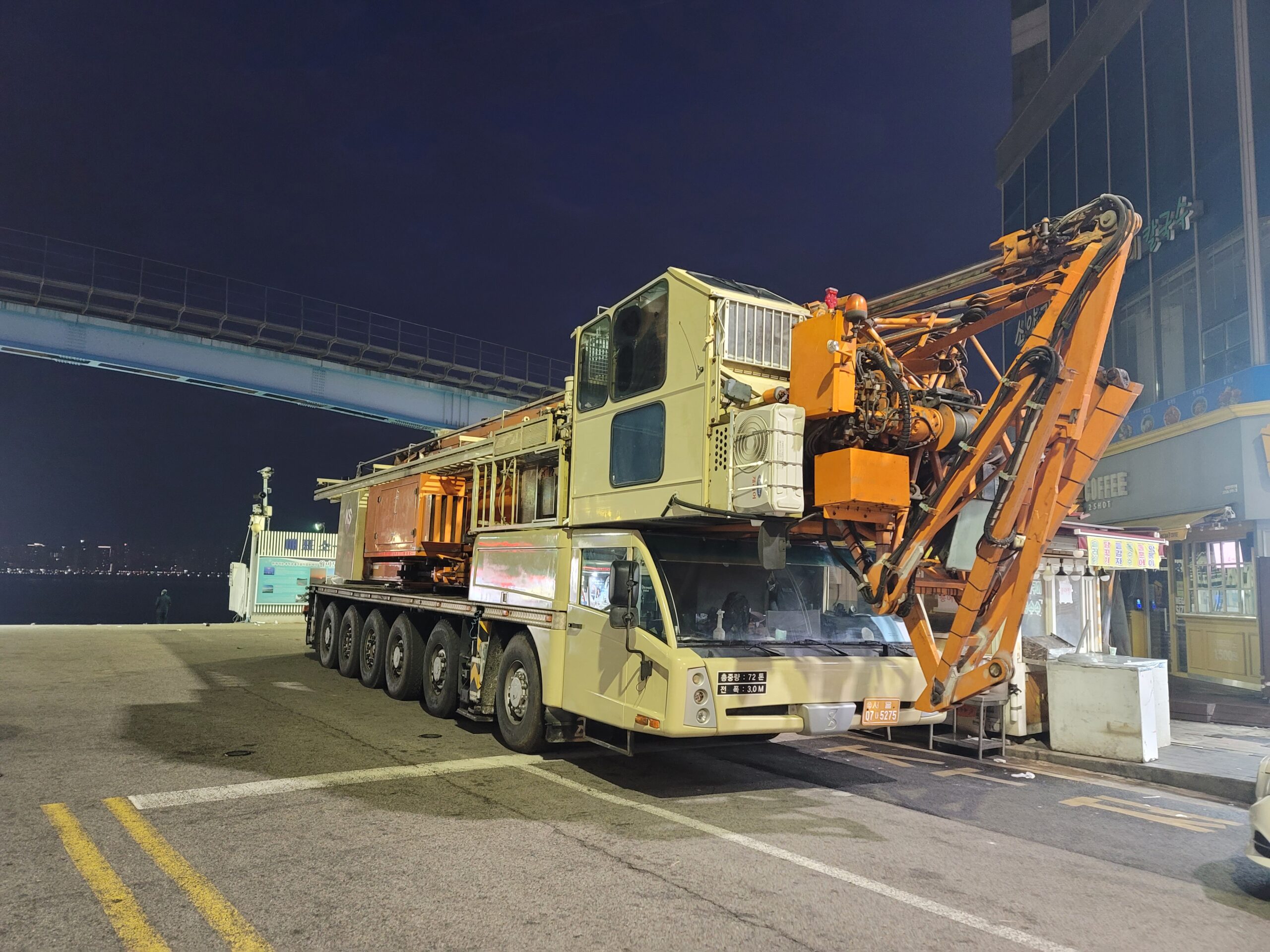 현장 작업사진 – 에이스이동타워-ACE MOBILE TOWER CRANE